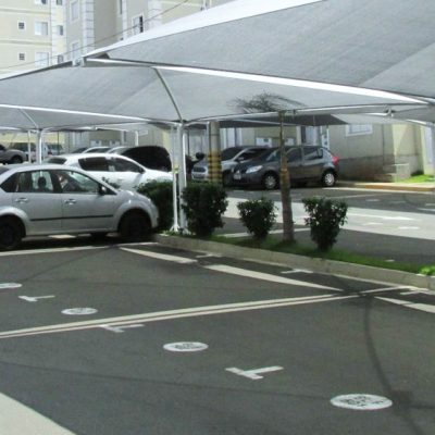 como fazer cobertura com lona plastica